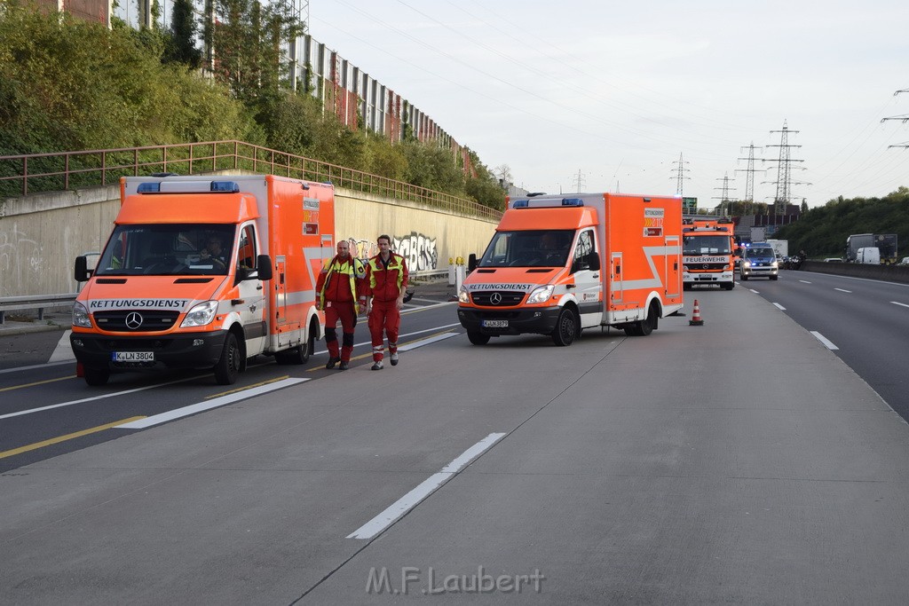 VU mehrere PKW A 3 Rich Oberhausen Hoehe AK Koeln Ost P068.JPG - Miklos Laubert